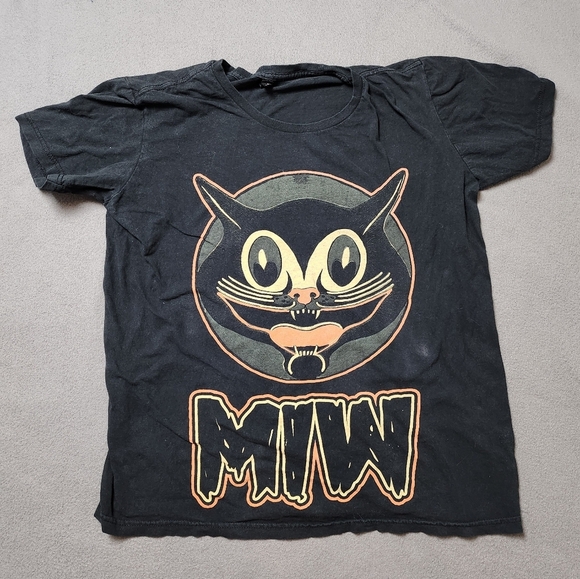 Motionless in White Band Forever and Always Graphic Tee - Picture 2 of 9